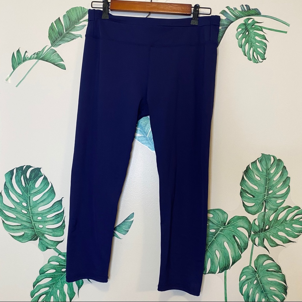 Fabletics Dark Purple Crop Leggings